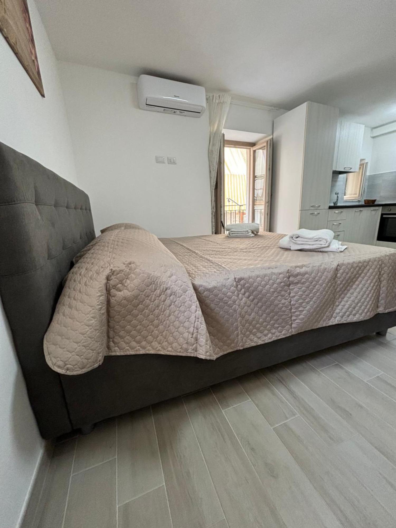 House Nonna Pina Apartman Cefalù Kültér fotó